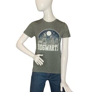 Harry Potter Hogwarts Graphic T-Shirt Short Sleeves Gray Size S